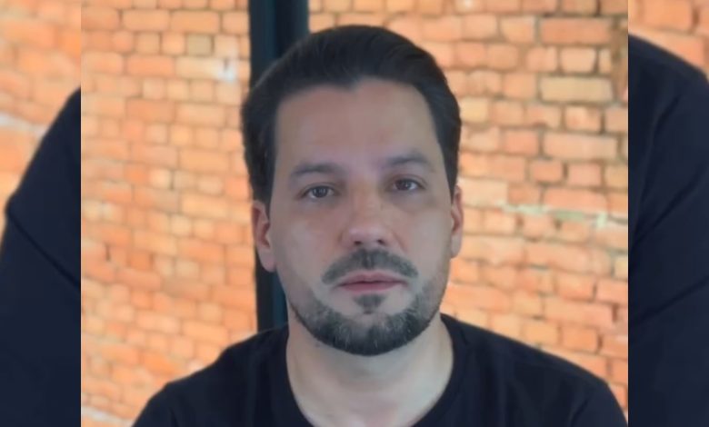 Ex-prefeito se manifesta após operação da Polícia Civil em Timbó