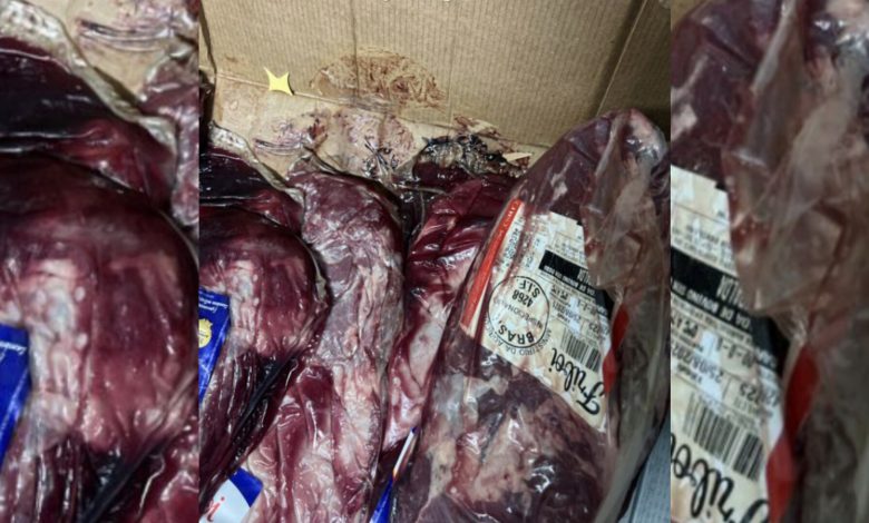 Em Timbó, 520 quilos de carne podre e alimentos vencidos são apreendidos em mercado