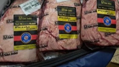 Homem é preso por furtar 3 pacotes de picanha em supermercado de Timbó