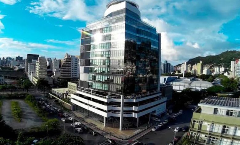 TCE de SC suspende pagamentos de contrato milionário da Secretaria de Infraestrutura por suspeita de irregularidades