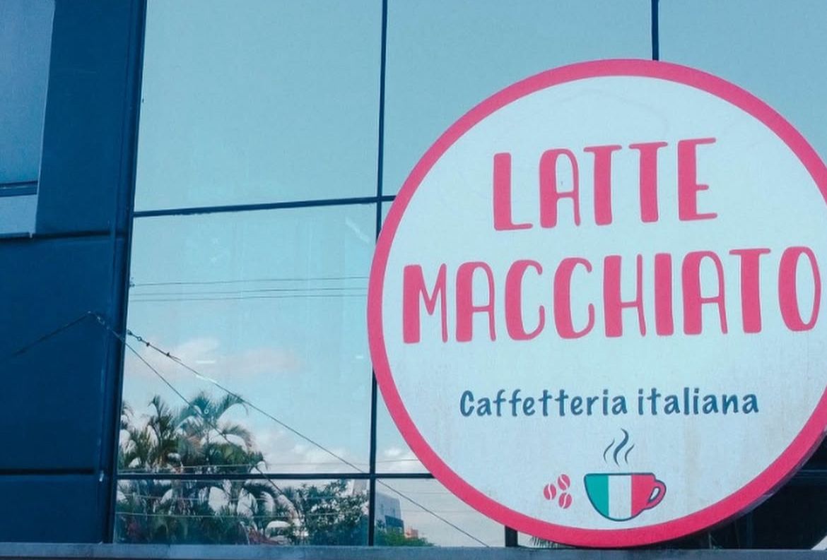 Casal da Itália traz história e sabor na reabertura do Café Latte Macchiato em Timbó