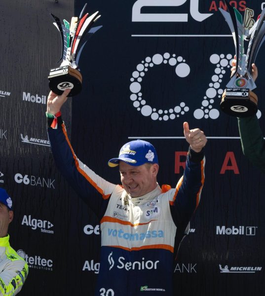 Cristian Mohr garante primeiro pódio na Carrera Cup em Portugal