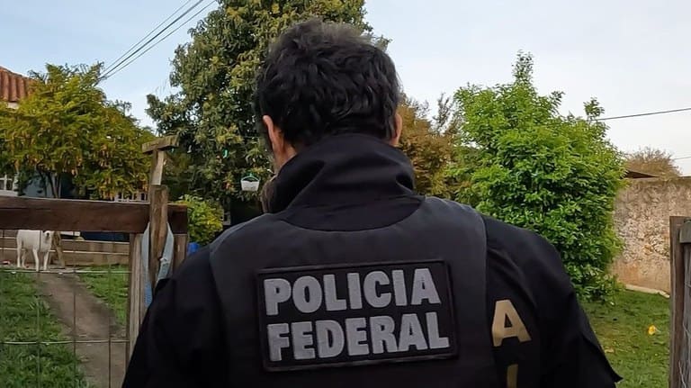 Polícia Federal investiga golpes bancários em Joinville na Operação Camaleão