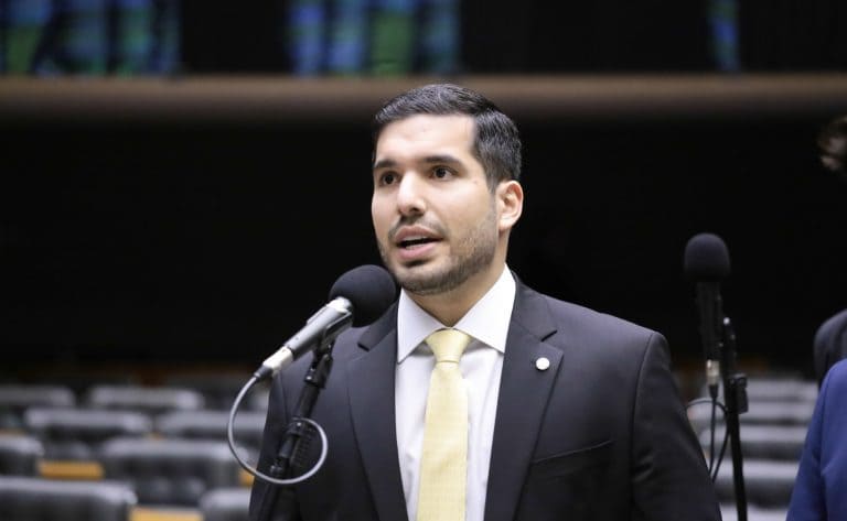 Câmara aprova aumento de penas para tráfico de crack em projeto de lei