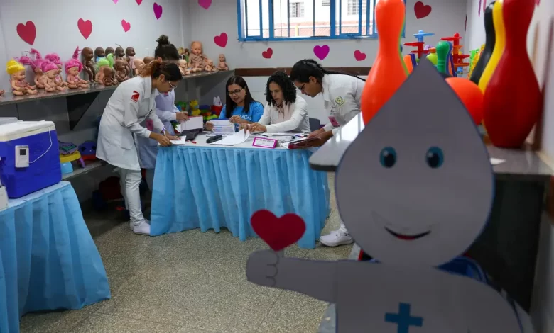 Brasil lidera circulação de desinformação sobre vacinas na América Latina