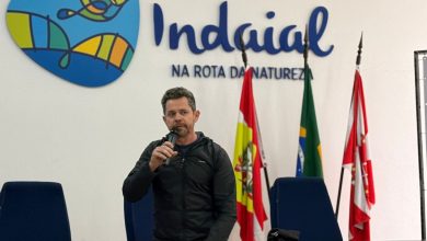 Vice-prefeito de Indaial se filia ao Republicanos em evento com grandes lideranças estaduais e nacionais