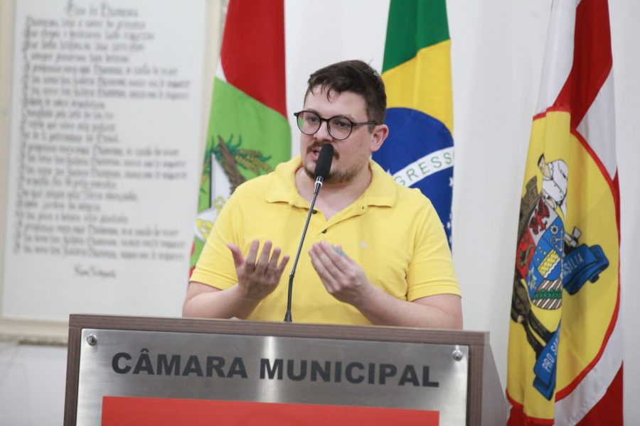 Vereadores de Blumenau cobram regularização de repasses às creches conveniadas e aprovam crédito extra