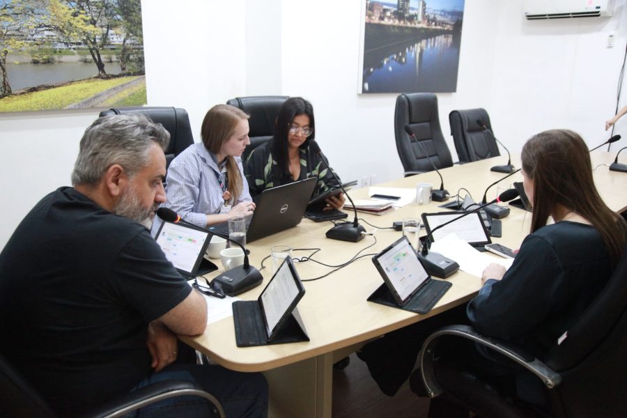 Câmara de Blumenau aprova pareceres favoráveis a oito projetos e emenda em reunião das comissões