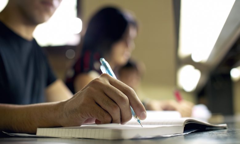 “Reprovei, mas passei!” RS mantém regra que deixa alunos avançarem mesmo com até 4 reprovações