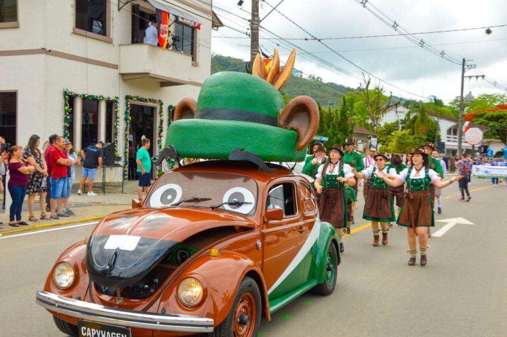 17ª Festa das Tradições de Benedito Novo traz cultura, gastronomia e show nacional