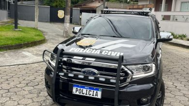 Operação em Blumenau e região investiga fraude milionária em cartões de crédito