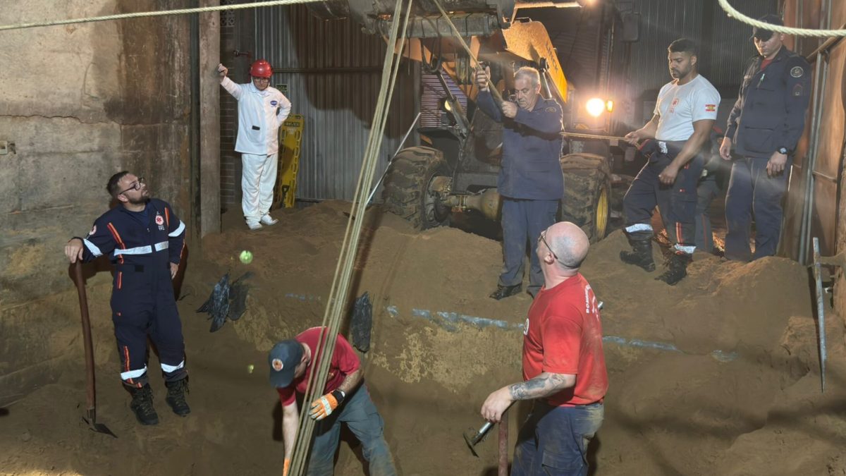 Homem morre soterrado dentro de silo de ração em Rio do Sul