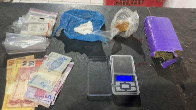Homem abandona bicicleta para fugir da PM e tem drogas apreendidas em casa, em Apiúna