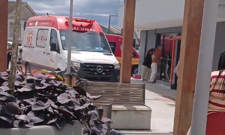 Vigilante morre após disparo dentro de agência bancária em SC