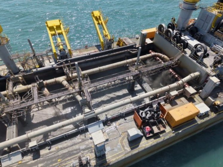 Dragagem histórica transforma Baía da Babitonga e amplia potencial dos portos catarinenses