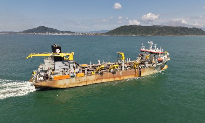 Dragagem histórica transforma Baía da Babitonga e amplia potencial dos portos catarinenses
