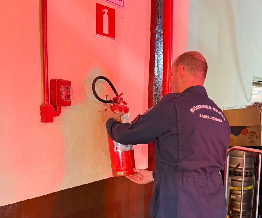  Corpo de Bombeiros Militar reforça ações de segurança na 33ª Festa do Imigrante em Timbó