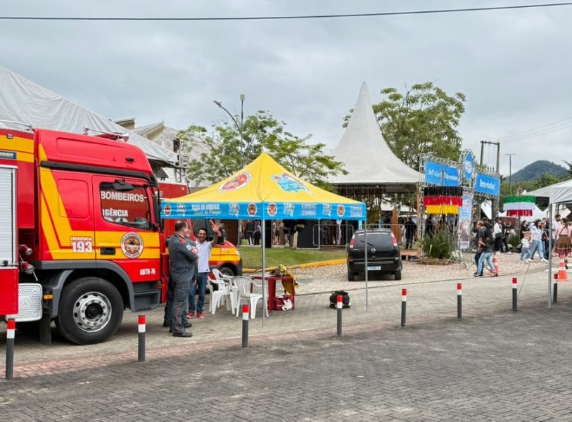 Corpo de Bombeiros Militar reforça ações de segurança na 33ª Festa do Imigrante em Timbó
