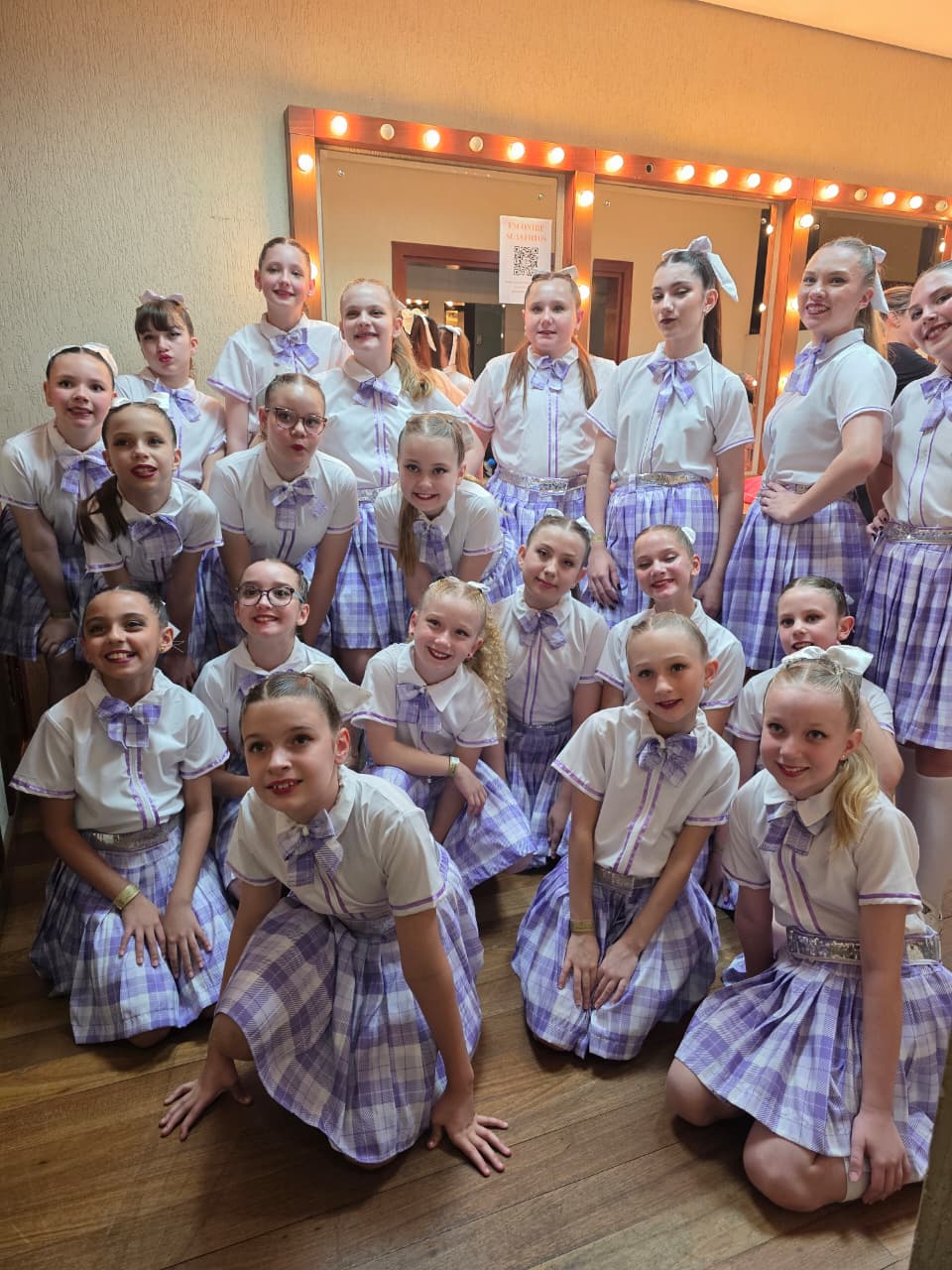 Grupo Alinne Schlemper, de Timbó, conquista 3 ouros e é eleito melhor grupo sênior no Festival Arte em Movimento