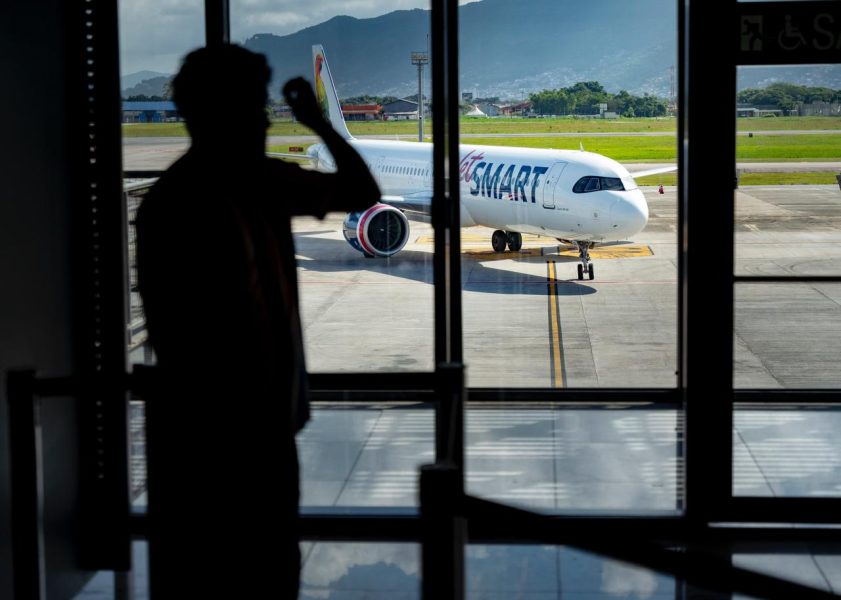 Floripa Airport faz história e supera 1 milhão de passageiros internacionais em 2025
