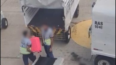 Funcionário é flagrado arremessando bagagens no Aeroporto e vídeo gera revolta nas redes