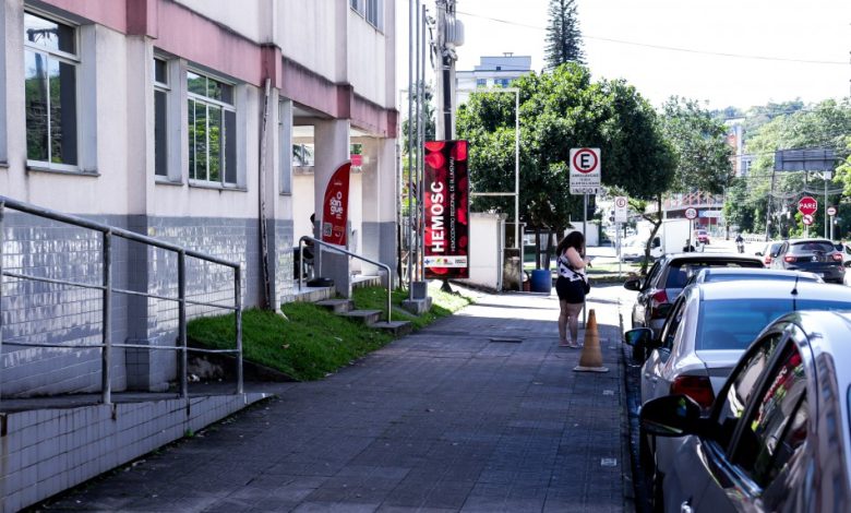 Doadores de sangue ganham três horas de Área Azul gratuita em Blumenau a partir desta quarta-feira