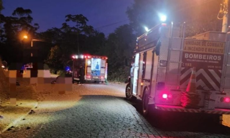 Ciclista de 16 anos é encontrado caído no calçamento após colidir contra moto em Ibirama