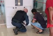 Policiais resgatam menino de 3 anos preso em armário de ferro em agência bancária