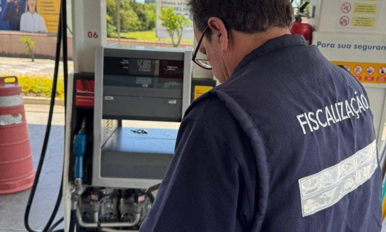 PROCON de Indaial, ANP e IMETRO/SC realizam operação conjunta em postos de combustíveis