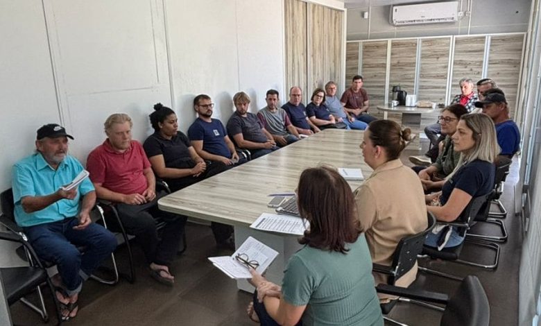 Timbó amplia parcerias com produtores locais e investe na agricultura familiar para fortalecer merenda escolar