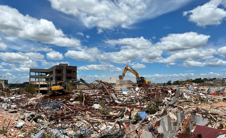Centro-Sul do Paraná recebe R$ 15 milhões para reconstrução após tornado destruir escola e ginásio em Rio Bonito do Iguaçu