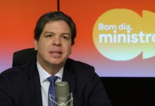 Governo anuncia internet em 100% das escolas públicas até fim de 2026 e acelera expansão do 5G no país