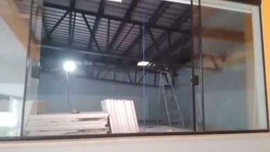 Trabalhador morre após queda de estrutura durante obra em escola de Blumenau