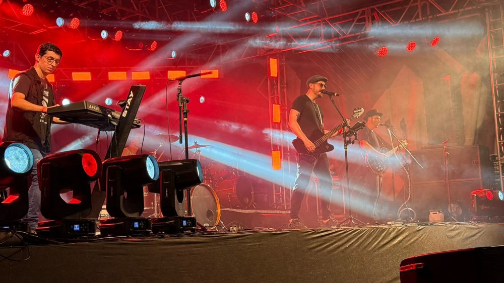 Show de Guilherme & Santiago reúne cerca de 30 mil pessoas e marca noite histórica no Natal + Encantado de Timbó