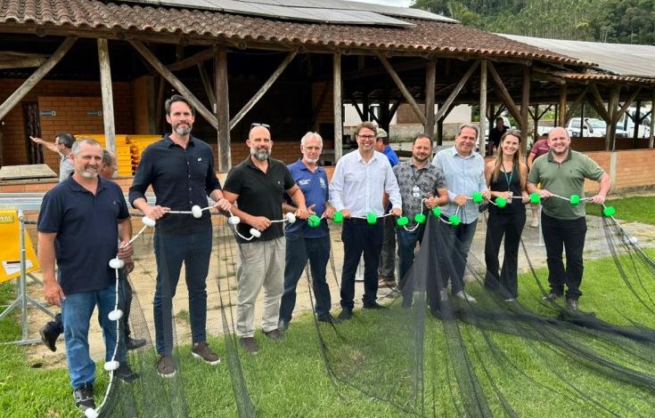 Timbó recebe kit de despesca para impulsionar a piscicultura e apoiar produtores locais