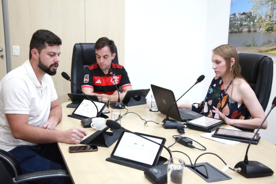 Comissões da Câmara de Blumenau avançam análise e aprovam mais de 60 propostas em um único dia