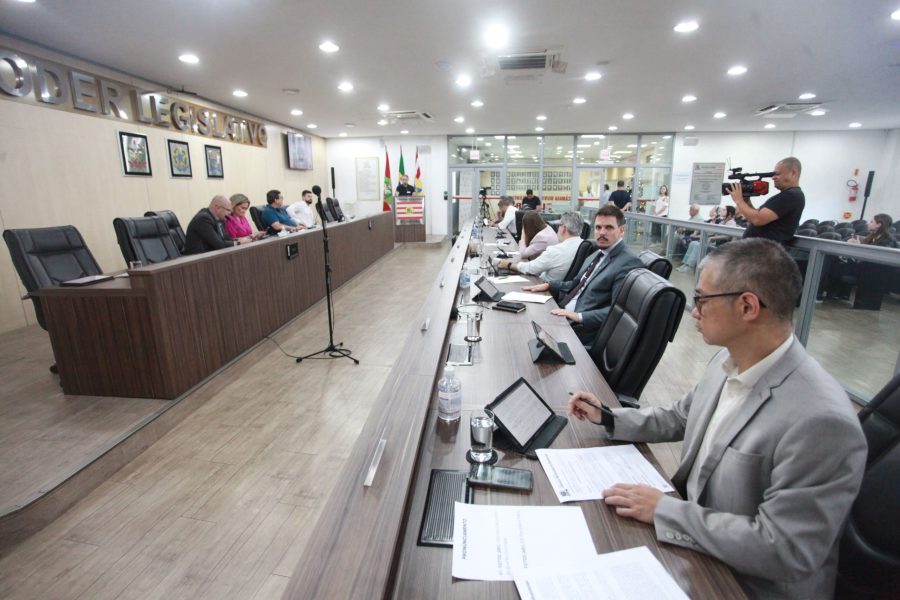 Câmara derruba veto e garante uso de receitas particulares para acesso a medicamentos pelo SUS em Blumenau