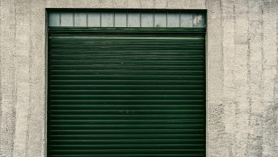 5 benefícios da porta seccionada para ambientes comerciais e industriais