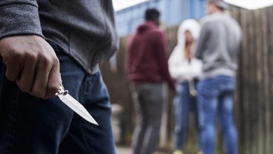 Homem é ameaçado com faca durante caminhada e tem celular roubado em Indaial