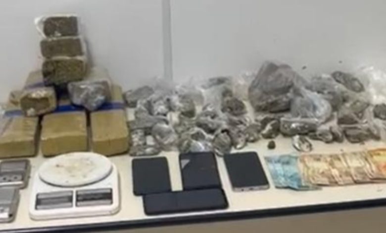 Ocorrência de possível violência doméstica termina com dois homens presos por tráfico de drogas, em Indaial