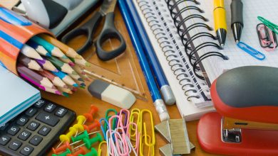 Pesquisa do Procon de Timbó aponta variação de preços em materiais escolares e orienta consumidores na volta às aulas