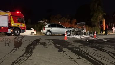 Colisão frontal na SC-477, em Timbó, deixa três feridos, um em estado grave