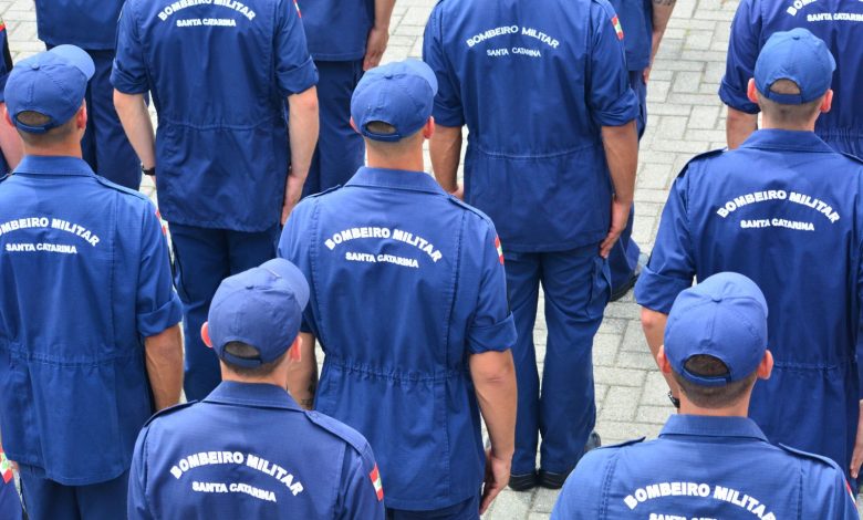 CBMSC oferece 630 vagas com salários acima de R$ 8 mil por meio de processo seletivo em SC