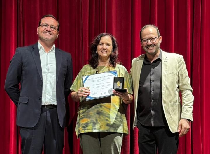 Noite especial em Timbó marca a entrega da Medalha de Mérito Cultural Lindolf Bell a 10 homenageados