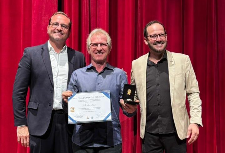 Noite especial em Timbó marca a entrega da Medalha de Mérito Cultural Lindolf Bell a 10 homenageados