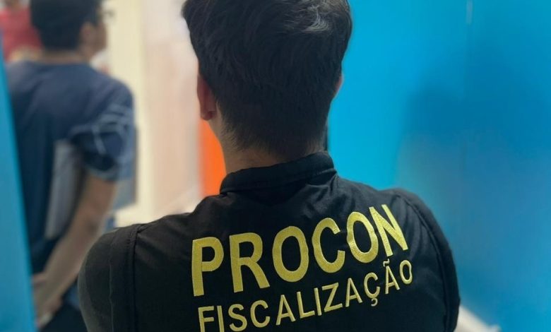 PROCON de Indaial intensifica fiscalização e cobra explicações da CASAN por falta de água