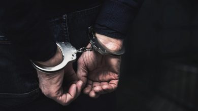 Homem é abordado pela PM na BR-470 e preso por descumprimento de medida protetiva em Indaial