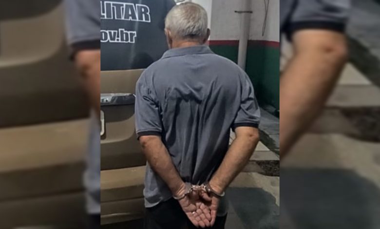 Pai de santo de 63 anos é preso em Gaspar suspeito de abusar de mulheres durante rituais religiosos