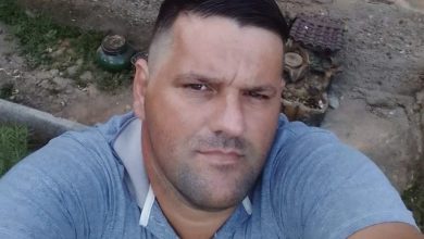 Motorista que morreu após colidir contra carreta, em Rodeio, é identificado