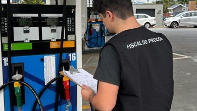 Procon de Gaspar acompanha preço da gasolina em postos de combustível da cidade